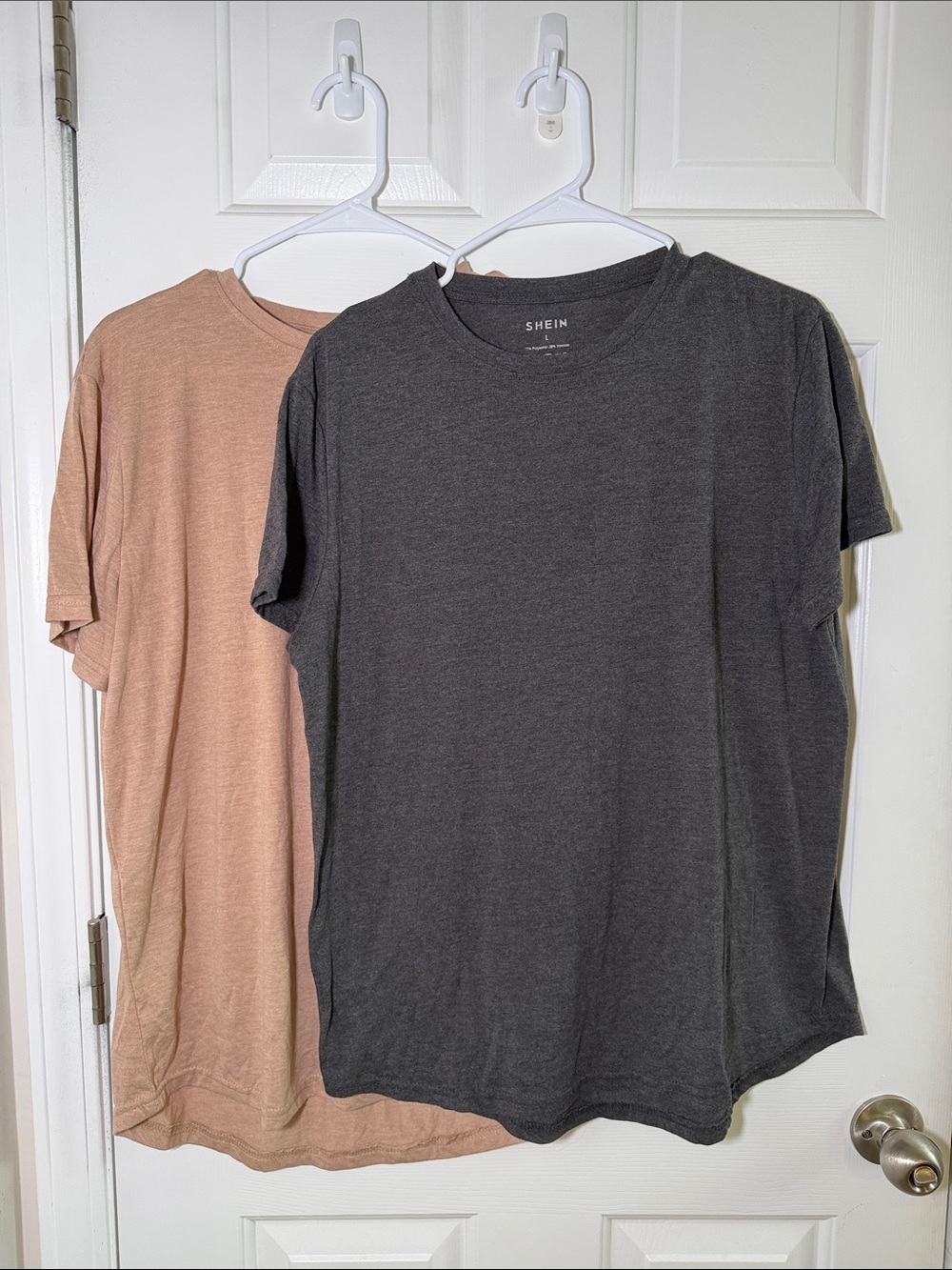 SHEIN Men's Short Sleeve Crew Neck Tees in Charcoal Gray & Dusty Rose